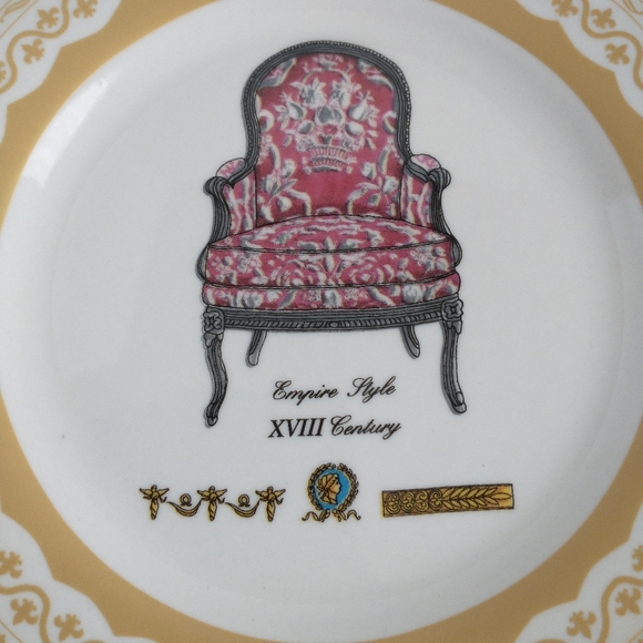 4 Plates ANTIQUE CHAIRS Dessert NIB - Picture 1 of 14